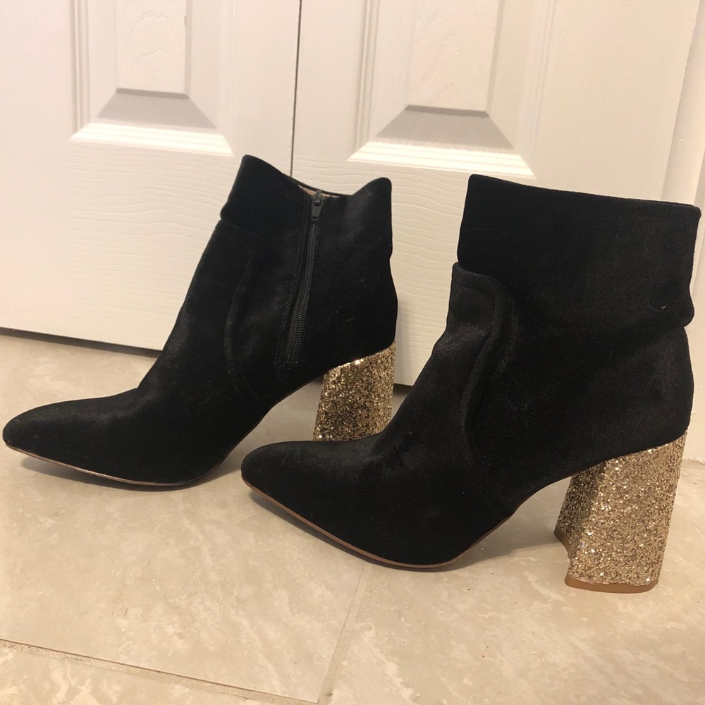Betsey Johnson Boots